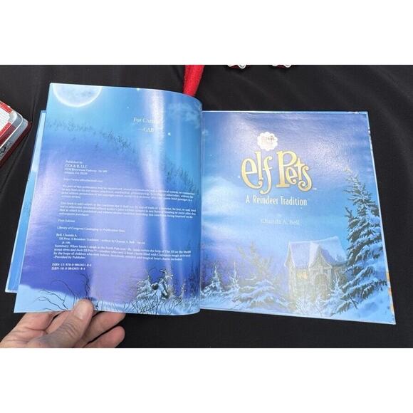 Elf Pets A Reindeer Tradition Chanda A. Bell First Edtion Elf On The Shelf Story - Picture 5 of 7